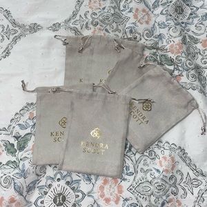 Kendra Scott | jewelry dust pouches